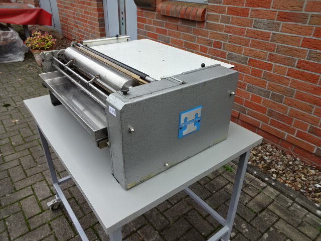 Anleimmaschine mit Rollwagen