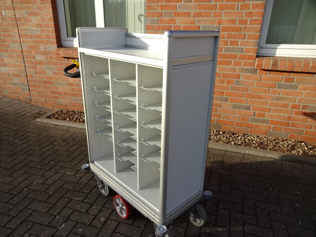 Postverteilwagen mit elektrischem Antrieb